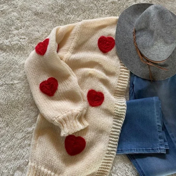 New Heart Embroidered Cardigan Sweater ~ Sweetest Oversized Knit Valentine' Day - Picture 5 of 9